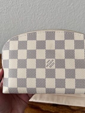 Louis Vuitton Cream and Light Blue Damier Azur Zip Pouch
